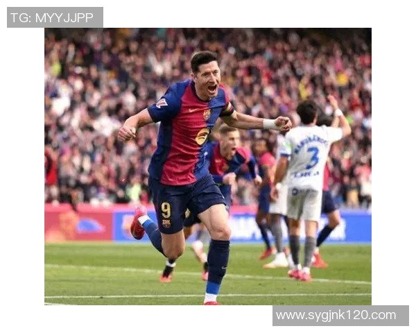 聚焦足坛传奇7号球星解锁激情绿茵场背后的荣耀与奋斗故事